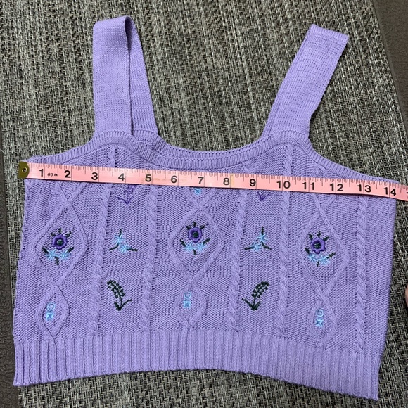 Purple Crop Top with Floral Embroidery Yesstyle - Picture 5 of 8